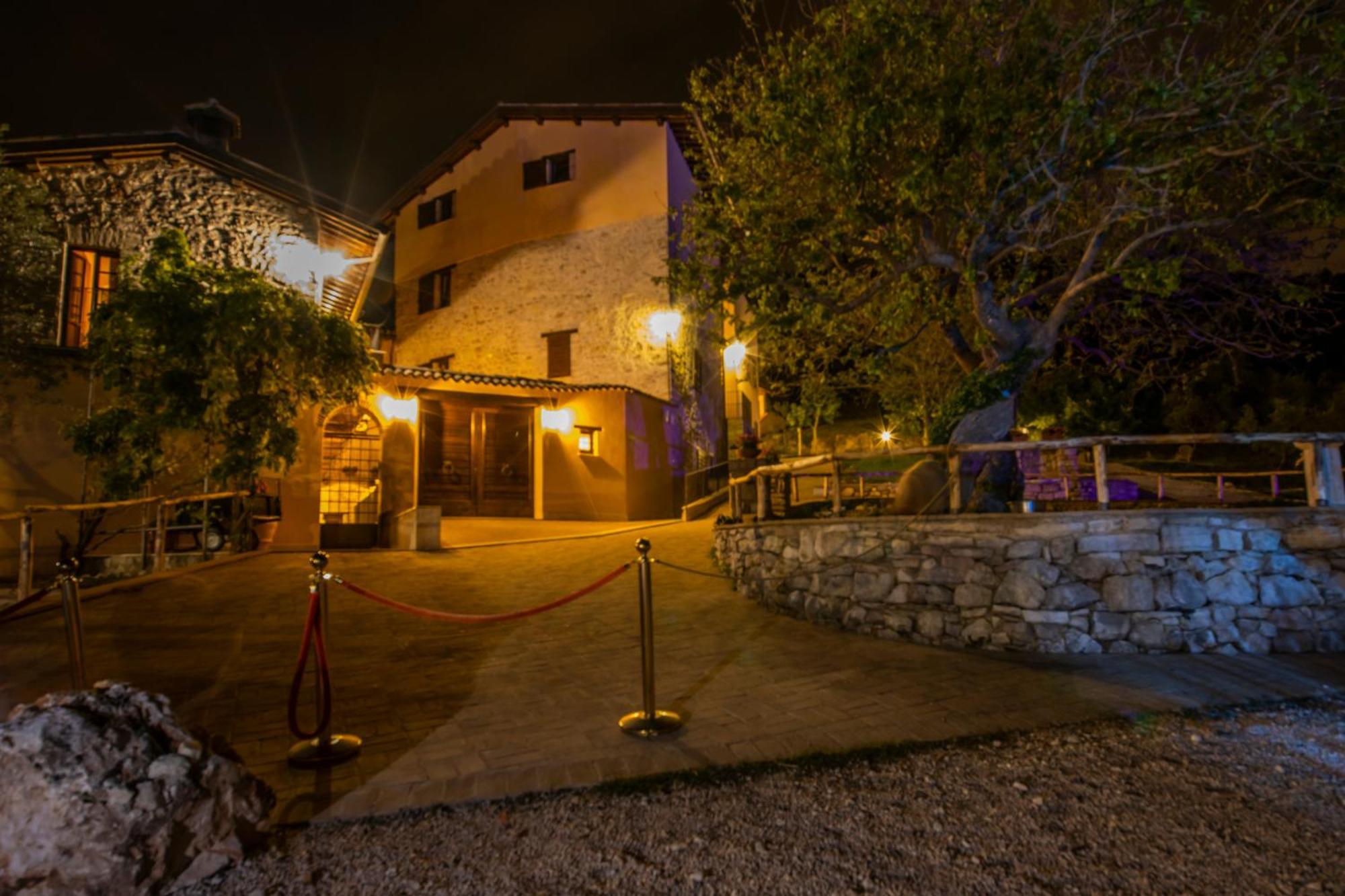 Borgo Incantato Spoleto Pompagnano Exteriér fotografie